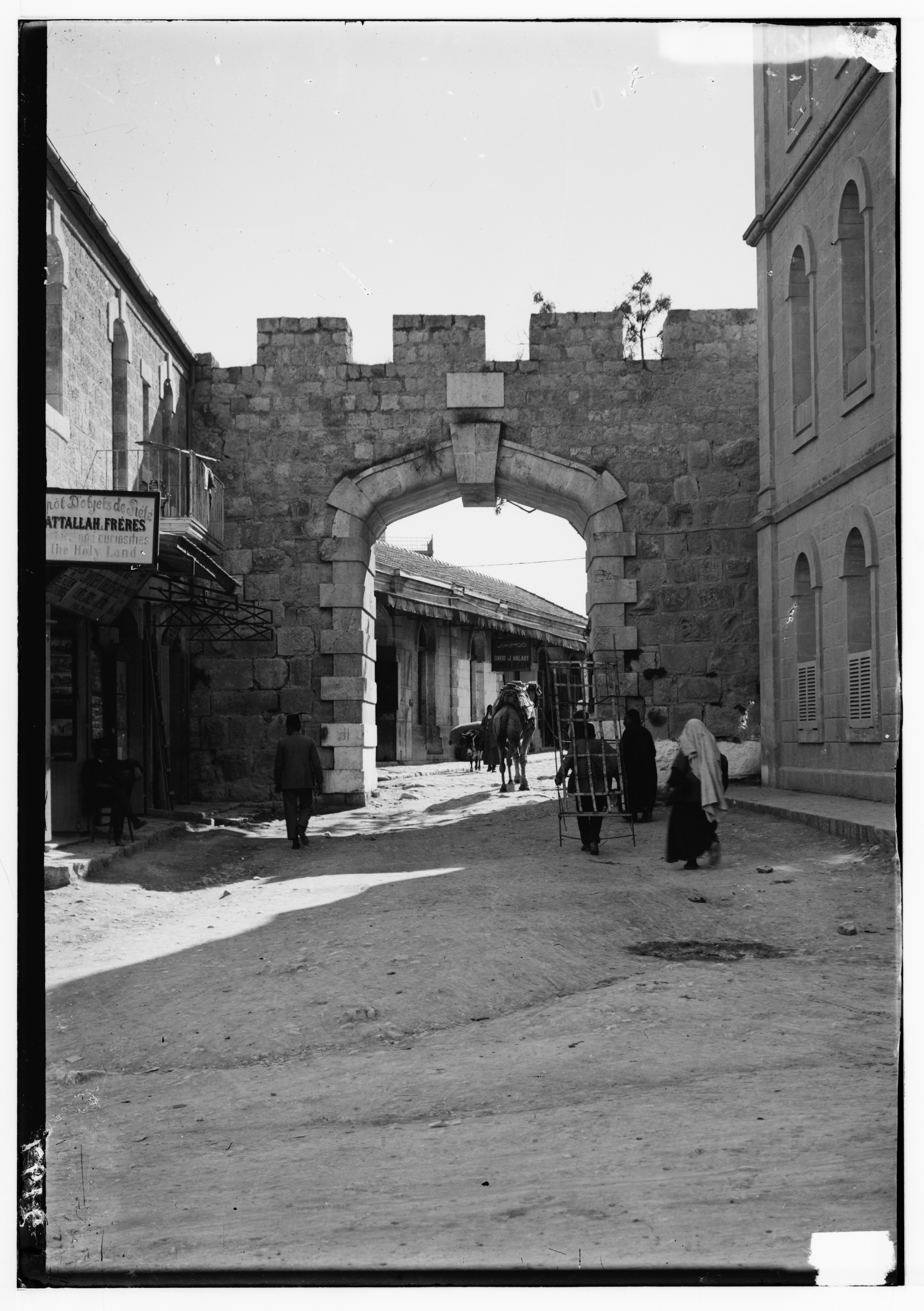 New Gate (1900)
